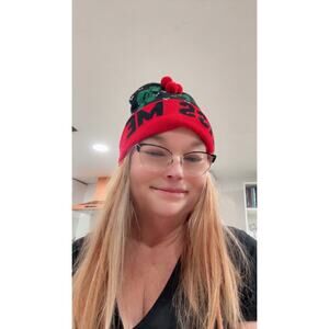 Giftcraft Kiss Me LED Light Up Christmas Beanie Black Red Adult OSFM